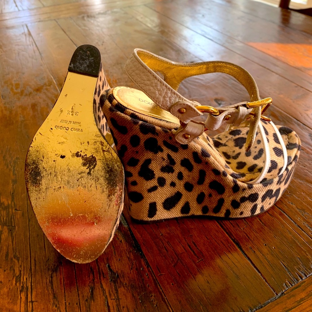 Dolce & Gabbana leopard Wedges Sandals size 6